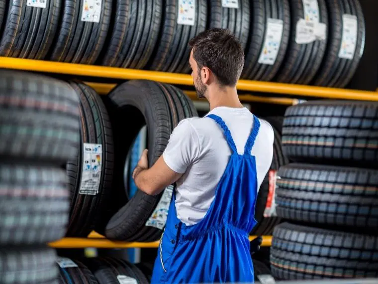 Ataşehir Oto Lastikçi